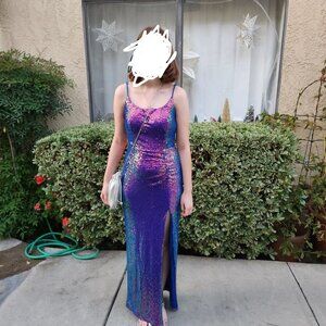 Windsor Formal Sequin Dress - Size Small